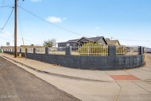 601 S 4TH Street, Avondale, AZ 85323