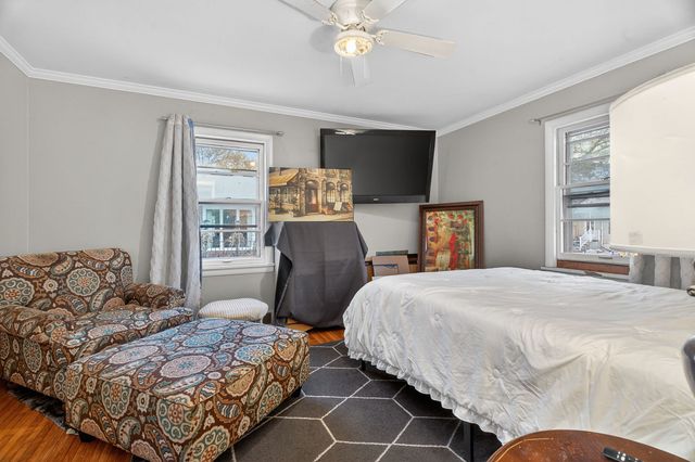 152 Riverview Drive, Ottawa, IL 61350