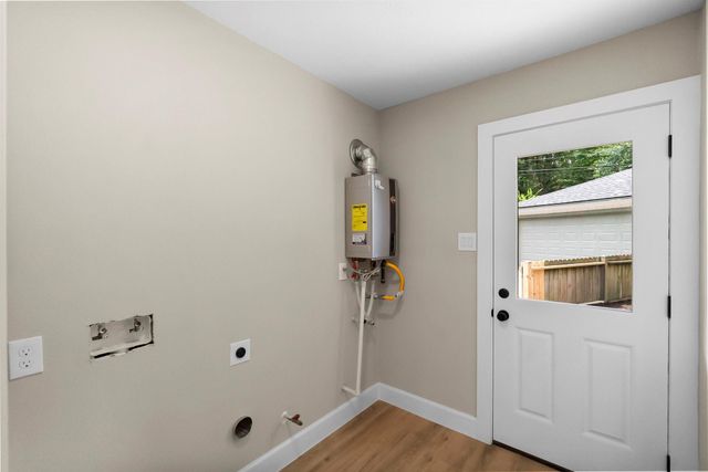 566 Beauregard Drive, Conroe, TX 77302