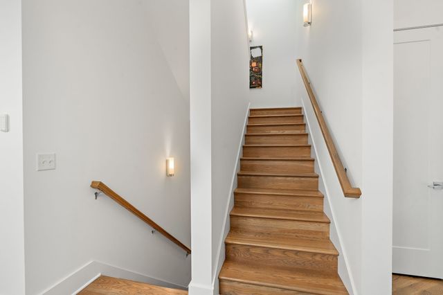 118B Fern Ave, Nashville, TN 37207