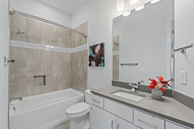 118B Fern Ave, Nashville, TN 37207