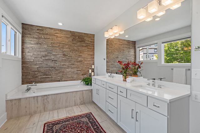 118B Fern Ave, Nashville, TN 37207