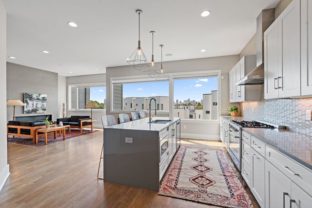 118B Fern Ave, Nashville, TN 37207