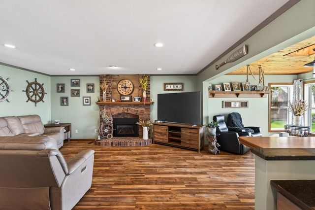 5024 Cannon Lake Trail, Faribault, MN 55021