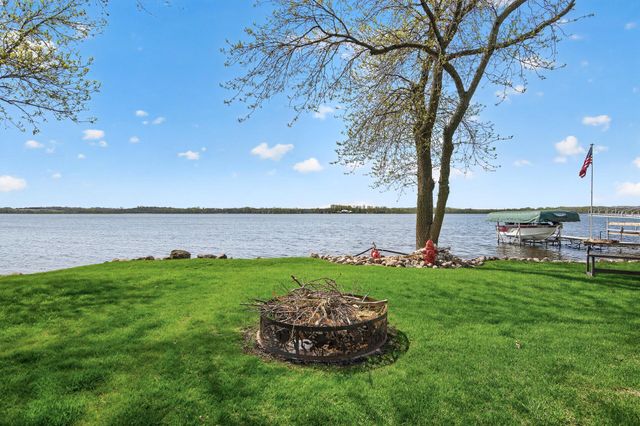 5024 Cannon Lake Trail, Faribault, MN 55021