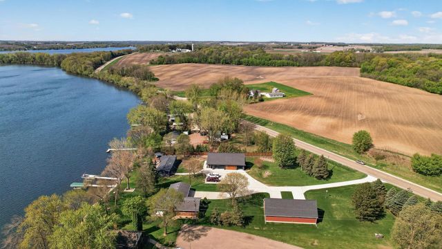 5024 Cannon Lake Trail, Faribault, MN 55021