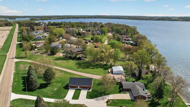5024 Cannon Lake Trail, Faribault, MN 55021