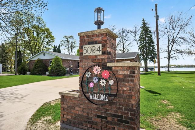 5024 Cannon Lake Trail, Faribault, MN 55021