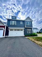 145 Mulholland Way 145, North Haven, CT 06473