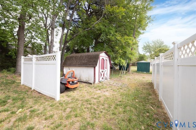 7410 Ford Ave, Richmond, VA 23111