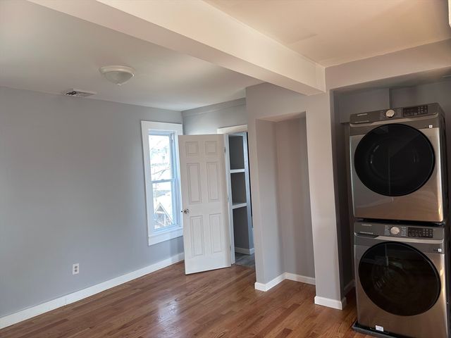 48 Hastings St 2, Lowell, MA 01851