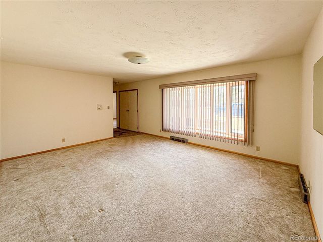 862 N 14th Street, Burlington, CO 80807