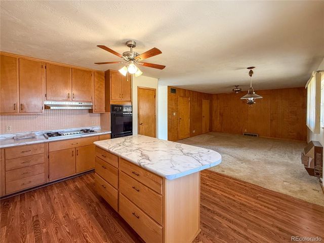 862 N 14th Street, Burlington, CO 80807