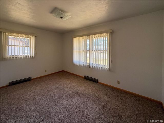 862 N 14th Street, Burlington, CO 80807