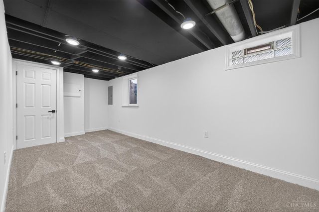 4053 Belfast Avenue, Sycamore Twp, OH 45236