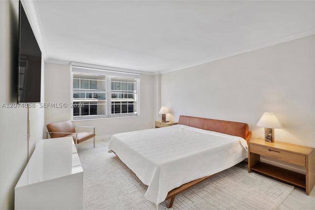 5555 Collins Ave 16B, Miami Beach, FL 33140