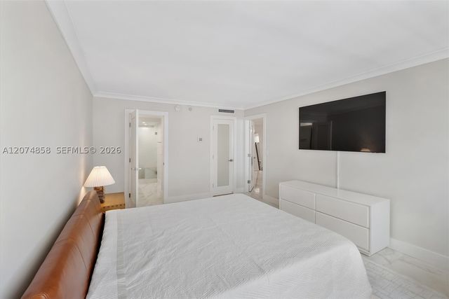 5555 Collins Ave 16B, Miami Beach, FL 33140