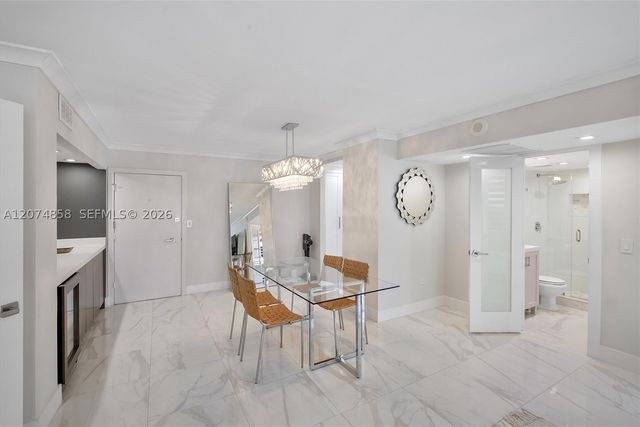 5555 Collins Ave 16B, Miami Beach, FL 33140
