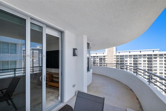5555 Collins Ave 16B, Miami Beach, FL 33140