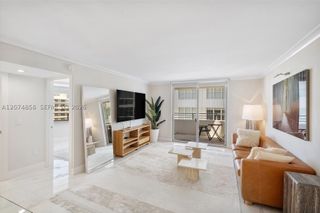 5555 Collins Ave 16B, Miami Beach, FL 33140
