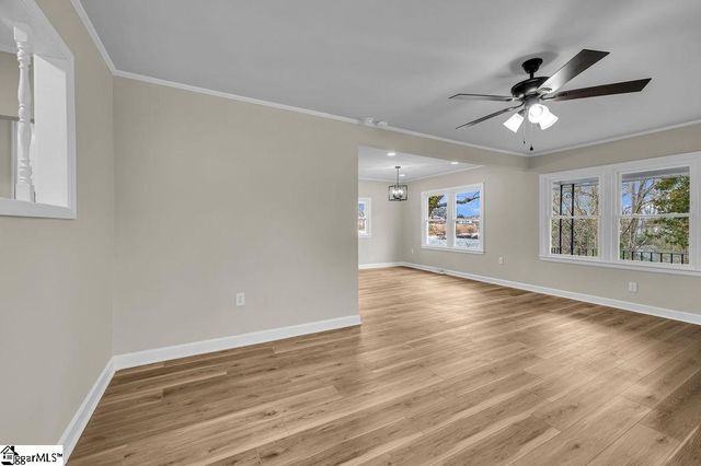 410 E South 3rd Street, Seneca, SC 29678