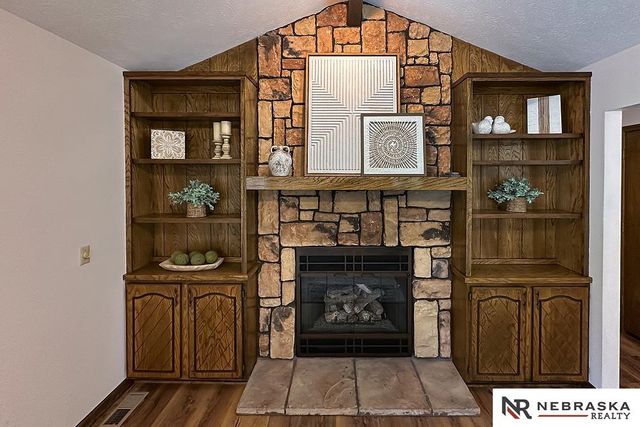 6612 S 88th Street, Ralston, NE 68127