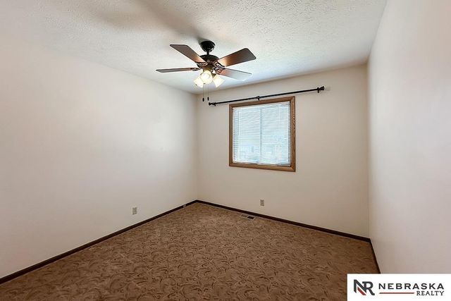 6612 S 88th Street, Ralston, NE 68127