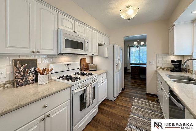 6612 S 88th Street, Ralston, NE 68127