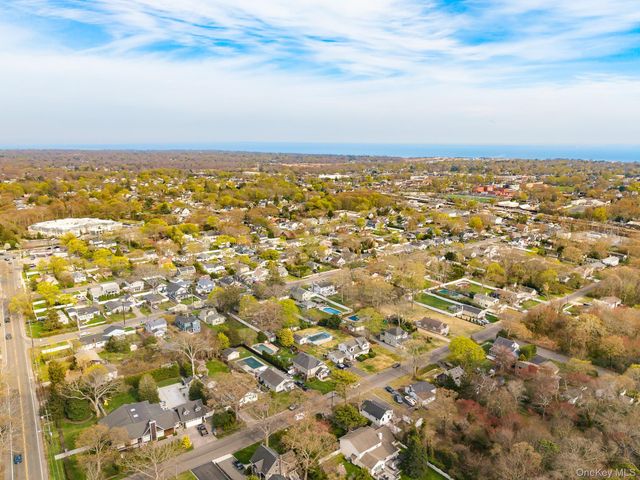88 Cliff Avenue, Sayville, NY 11782