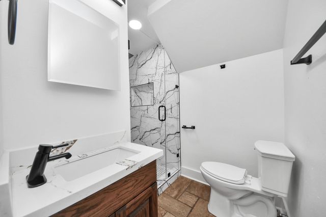 4631 Mi Castillo Court, Houston, TX 77045