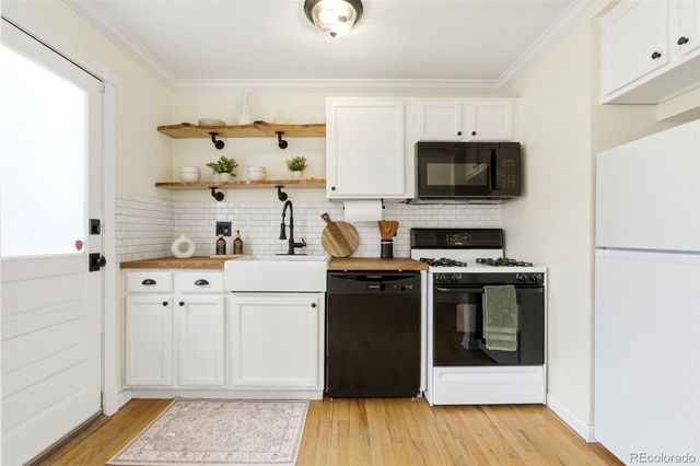 5018 E 8th Avenue, Denver, CO 80220