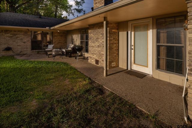 3845 Lexington Dr., Tyler, TX 75701