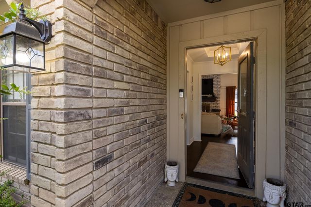 3845 Lexington Dr., Tyler, TX 75701