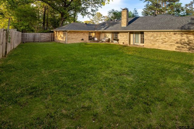 3845 Lexington Dr., Tyler, TX 75701