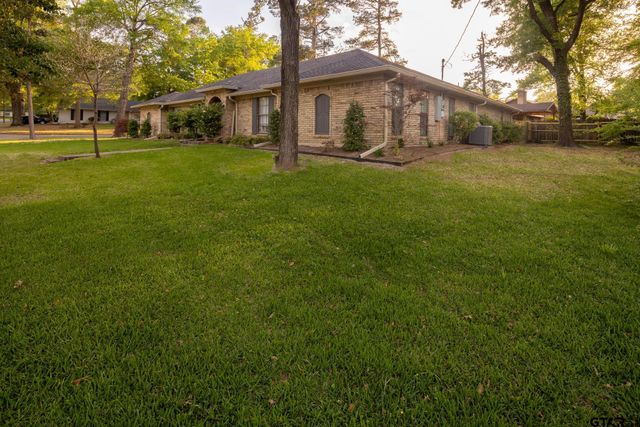 3845 Lexington Dr., Tyler, TX 75701