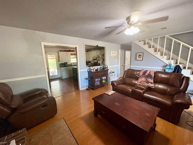 9 Allison Dr, Cabot, AR 72023