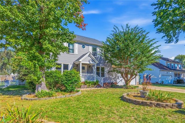 122 Michaels Woods DR, Hampton, VA 23666
