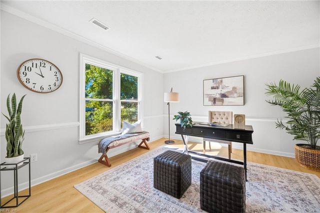 122 Michaels Woods DR, Hampton, VA 23666