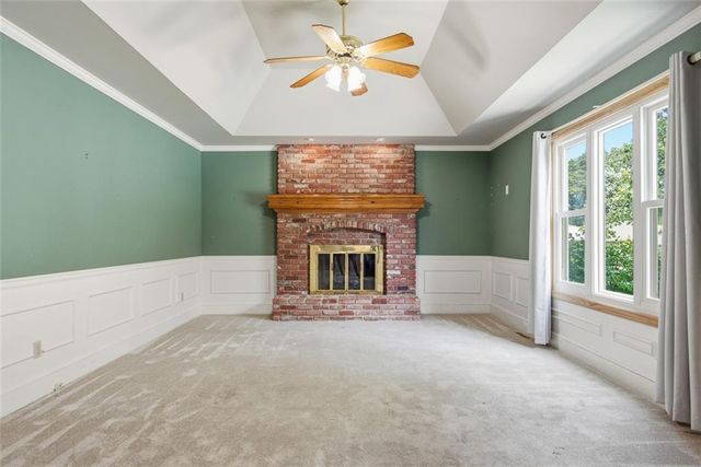 2123 NW 8th Street, Blue Springs, MO 64015