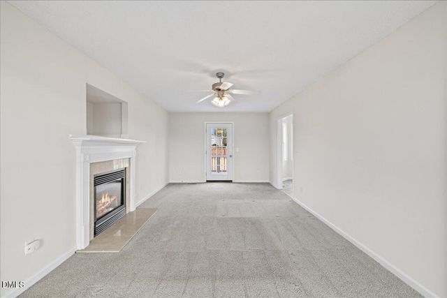 137 Woodglen Drive, Clayton, NC 27527