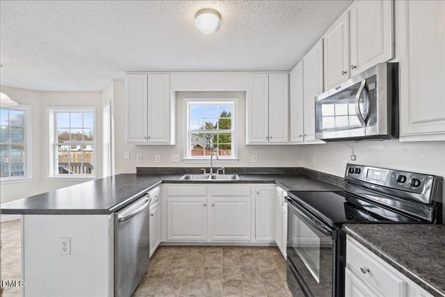 137 Woodglen Drive, Clayton, NC 27527