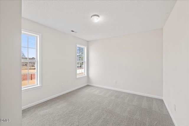 137 Woodglen Drive, Clayton, NC 27527