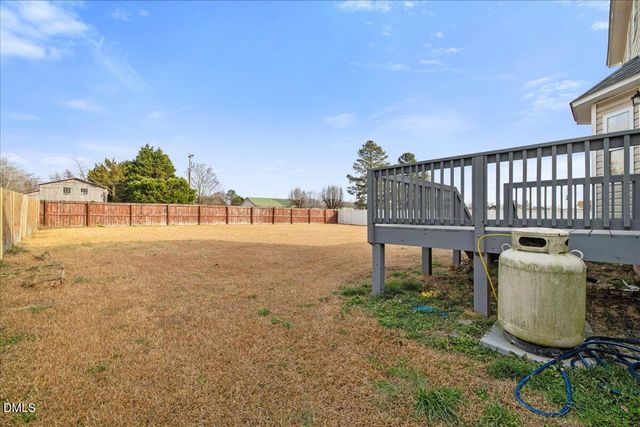 137 Woodglen Drive, Clayton, NC 27527