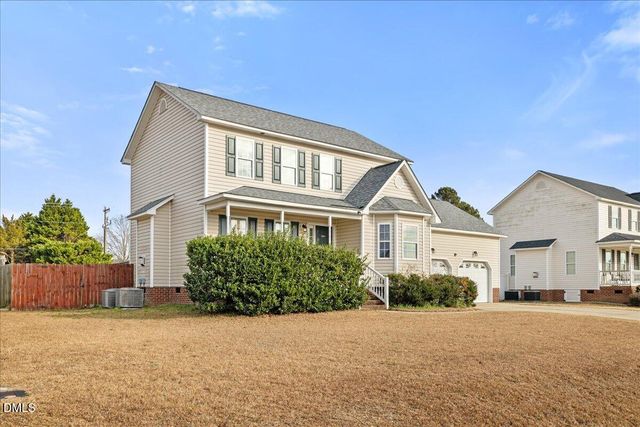 137 Woodglen Drive, Clayton, NC 27527