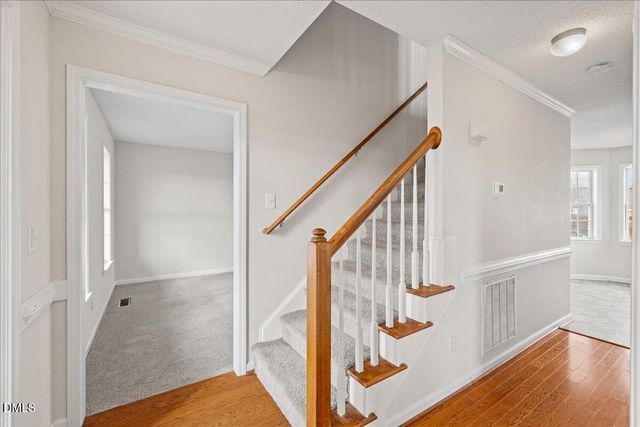 137 Woodglen Drive, Clayton, NC 27527