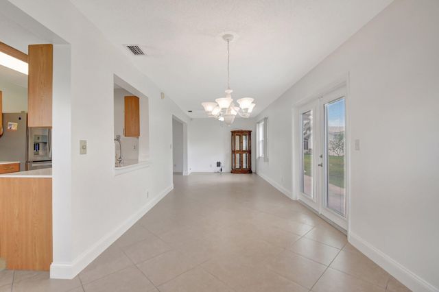 1902 SW 22nd Avenue, Boynton Beach, FL 33426