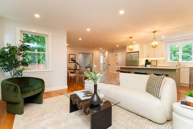 22 Bellevue St 2, Boston, MA 02132