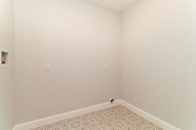 22 Bellevue St 2, Boston, MA 02132