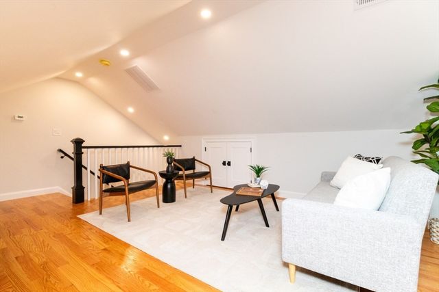22 Bellevue St 2, Boston, MA 02132