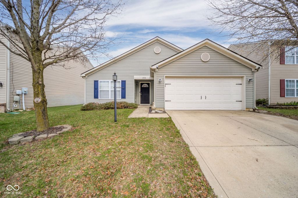 12636 Pinetop Way, Noblesville, IN 46060